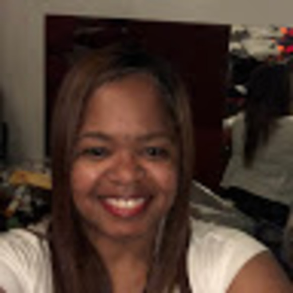 Meet your Posher, Janice - Picture 1 of 1